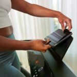 Inspire TM3.1 – Tapis de course pliable compact pour entraînement à domicile – Image 6