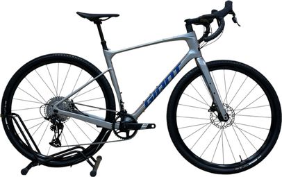 Produit reconditionné . Giant Revolt Advanced 1 Sram Apex 2024 . Vélo de gravel . Giant . très bon état