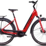 Vélo de Ville Électrique Cube Supreme Hybrid Comfort Pro 500 Easy Entry Enviolo City 500 Wh 700 mm Rouge Fire 2025