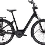 Vélo de Ville Électrique Trek Verve+ 2 Lowstep 400wh Shimano Cues 9V Noir Gen.3