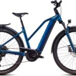 VTC Électrique Cube Kathmandu Hybrid EX 800 Trapeze Shimano Cues 11V 800 Wh 700 mm Bleu Electric 2025