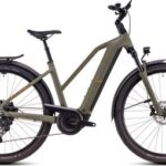 VTC Électrique Cube Kathmandu Hybrid Pro 800 Trapeze Shimano Cues 11V 800 Wh 700 mm Vert Dusty Olive 2025