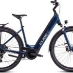 VTC Électrique Cube Touring Hybrid One 625 Easy Entry Shimano Cues 9V 625 Wh 700 mm Bleu Deep Sea 2025